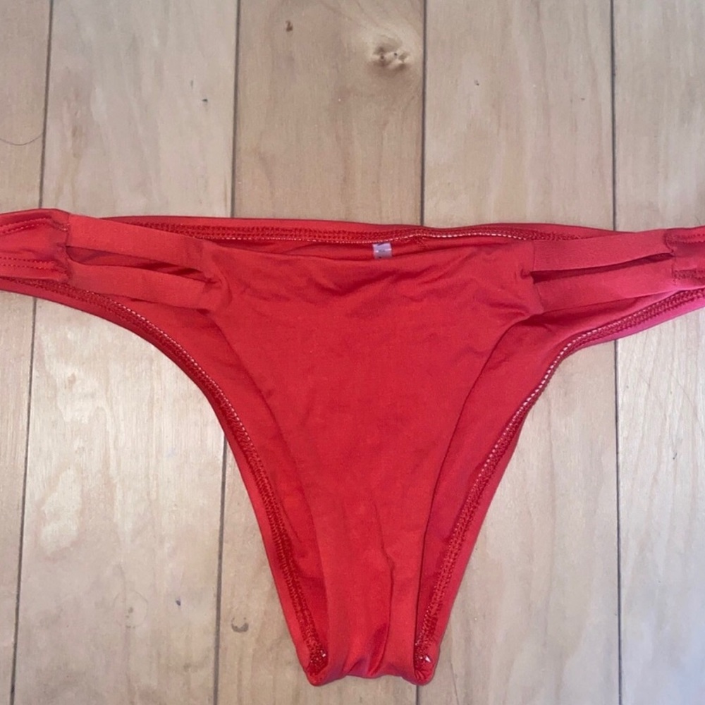Vitamin A Neutra Bikini Bottom